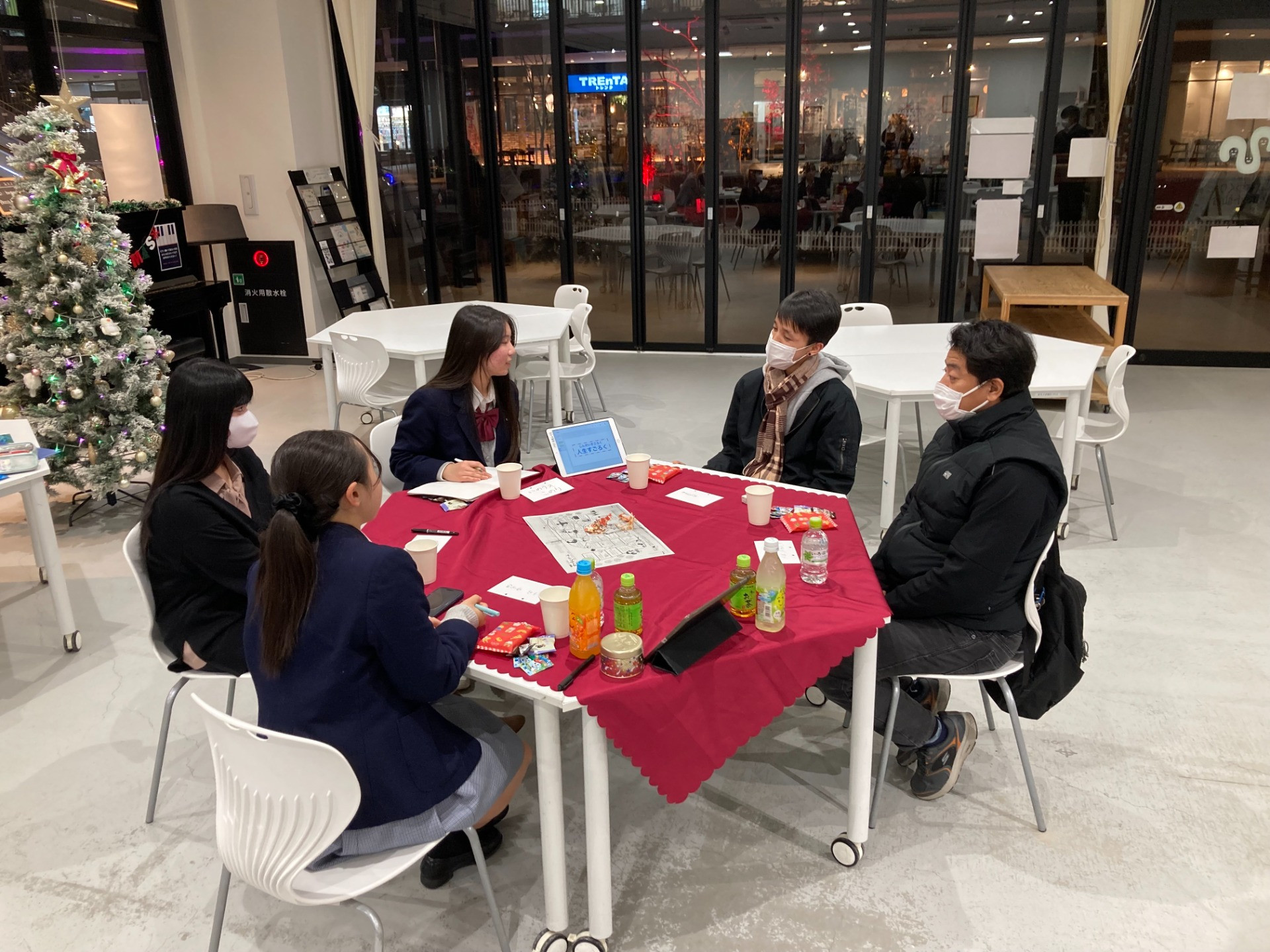 泉館山高校生の探究を実践へ　社会福祉法人・大学と連携した「やさしい日本語」交流会