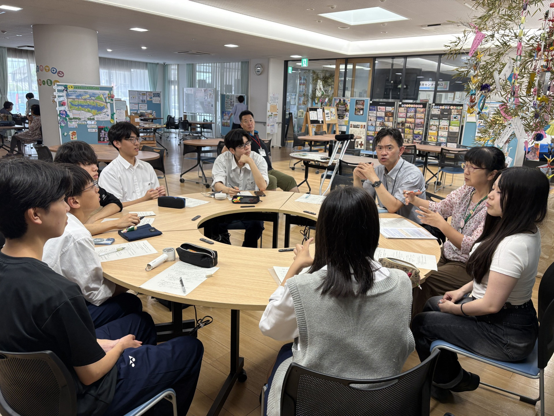 泉高生が地域とつくる「将監こども110番の家プロジェクト」
